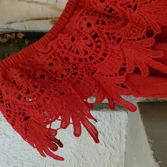 Red off the shoulder ruffled top - Picture 2 of 6